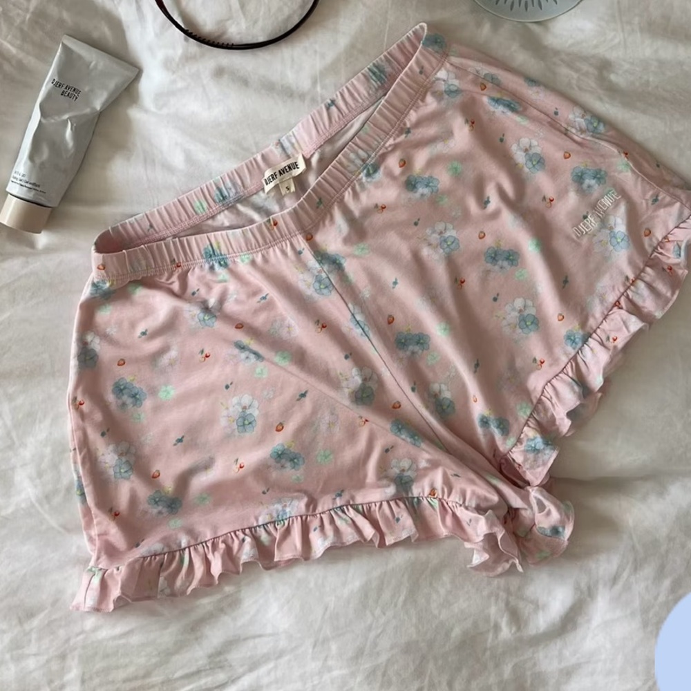 dierf avenue go slow ruffle summer shorts